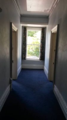 400 upstairs hallway